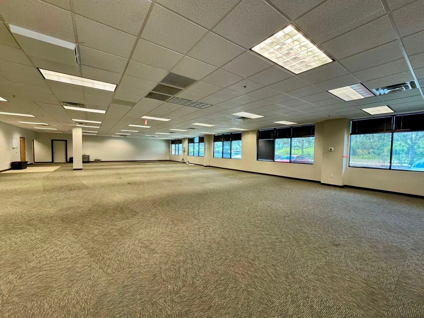 Photo 3 of 2926 South Falkenburg Road, Riverview, FL 33578