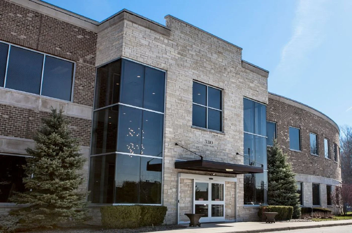 Photo 1 of 3310 W. Main Street, Saint Charles, IL 60175