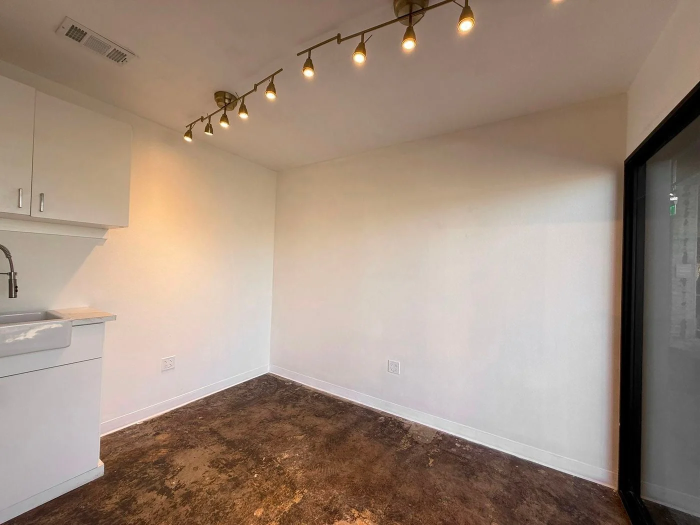 Photo 3 of 2949 Federal Blvd, Denver, CO 80211