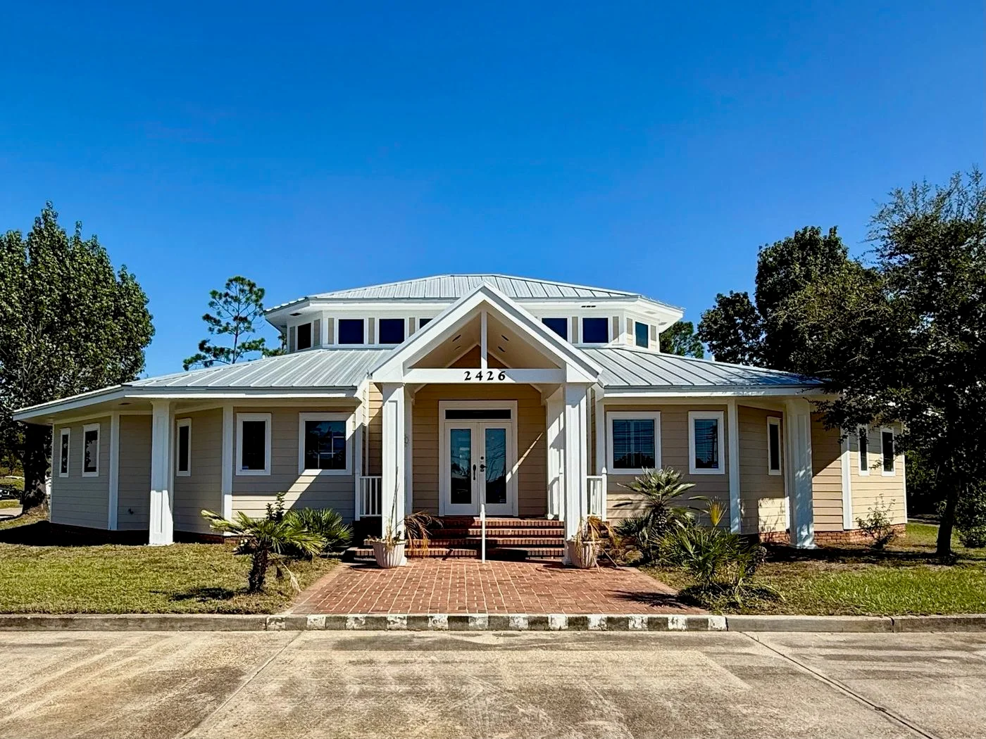 Photo 1 of 2426 Jenks Ave, Panama City, FL 32405