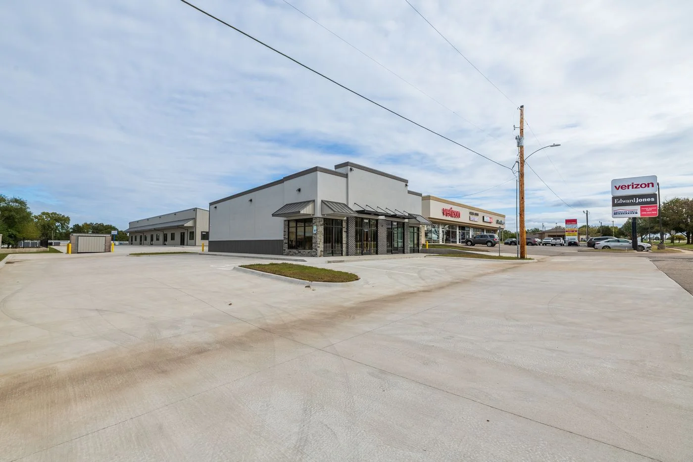 Photo 1 of 1500 East 61st Street North, Park City, KS 67219