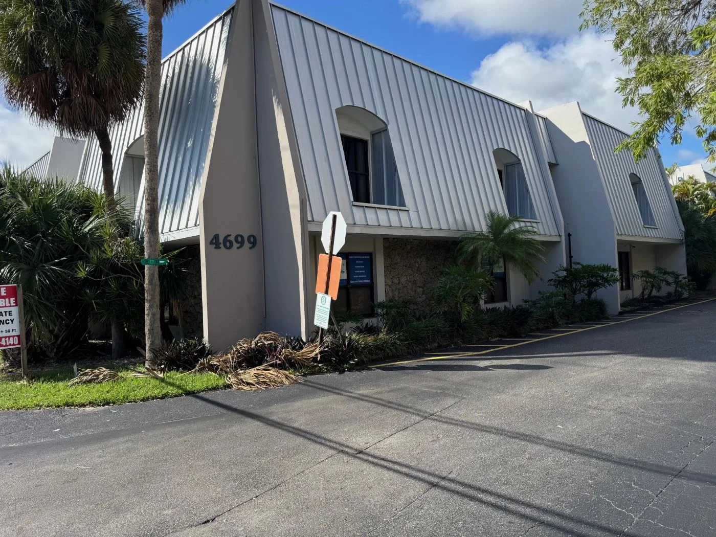 Photo 1 of 4699 N Federal Hwy, Pompano Beach, FL 33064