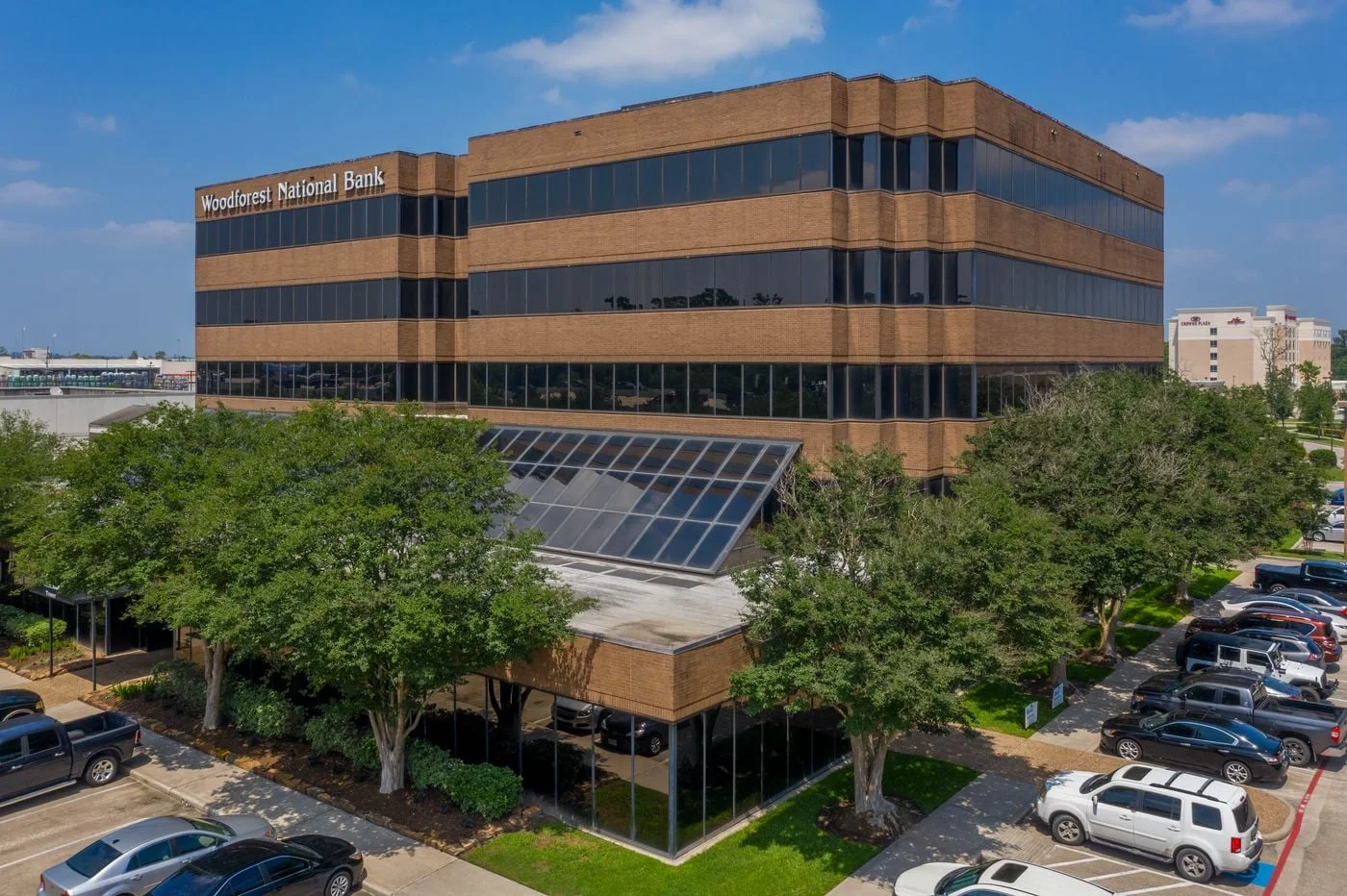 Photo 1 of 19221 Interstate 45 North , Shenandoah, TX 77385