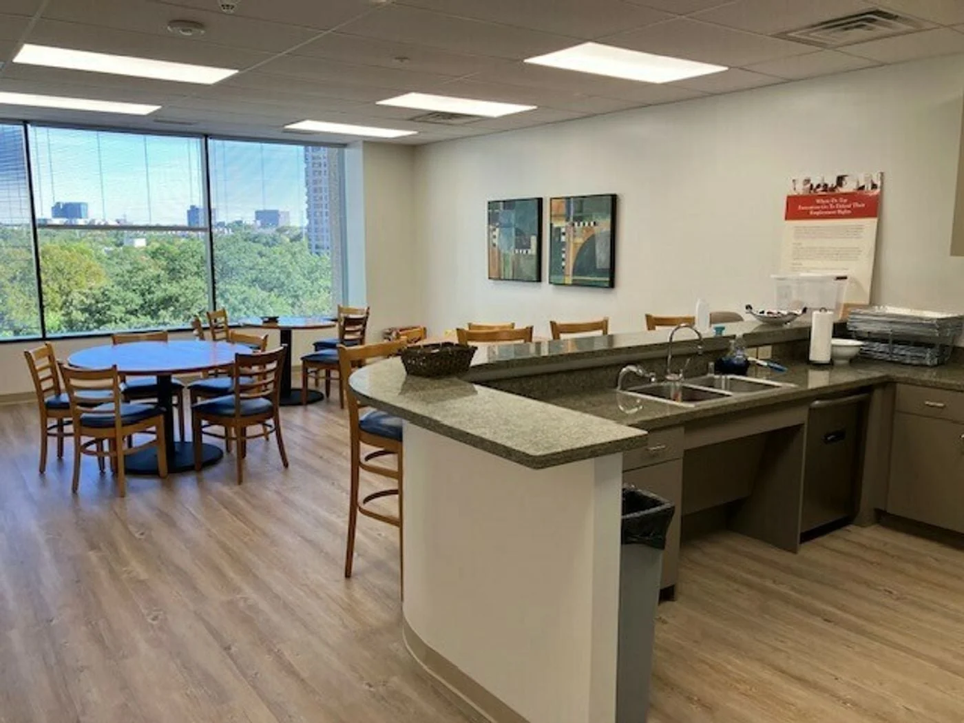 Photo 3 of 3141 Hood Street, Dallas, TX 75219