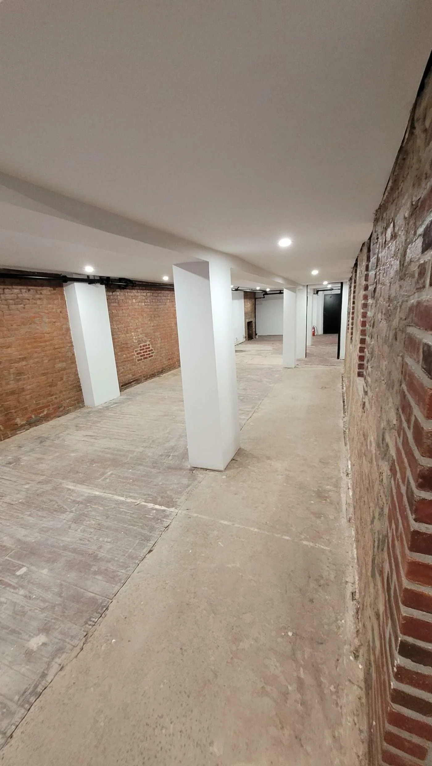 Photo 1 of 310 E 6th St, New York, NY 10003