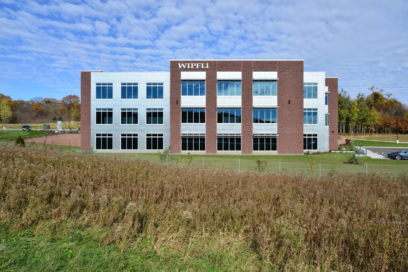 Photo 2 of 4890 Owen Ayres Ct, Eau Claire, WI 54701