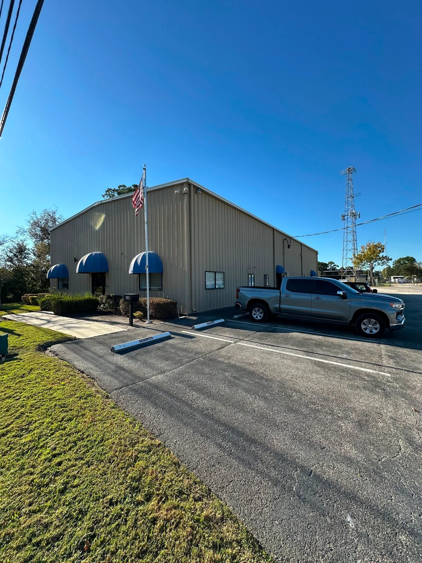 Photo 2 of 5021 Stepp Ave, Jacksonville, FL 32216