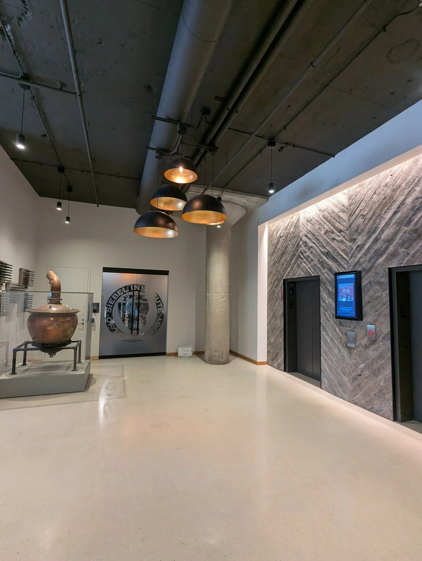 Photo 3 of 322 S Green St, Chicago, IL 60607