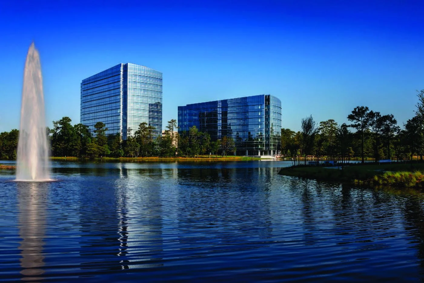 Photo 3 of 2445 Technology Forest Boulevard, The Woodlands, TX 77381