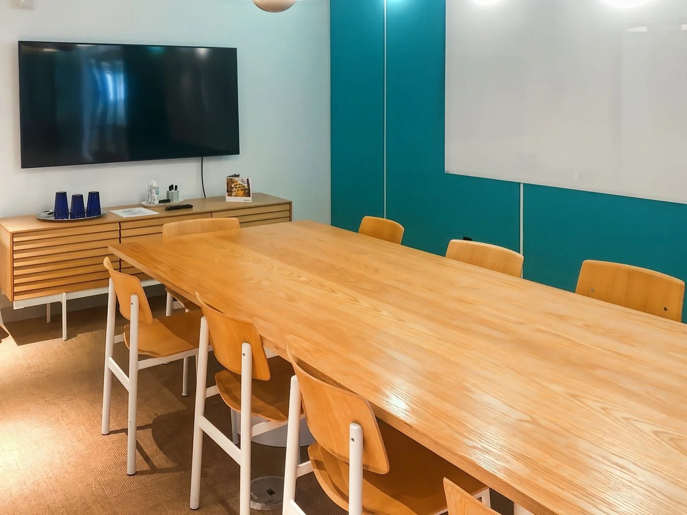 Photo 1 of 1330 Lagoon Avenue 4th Floor, Minneapolis, MN 55408