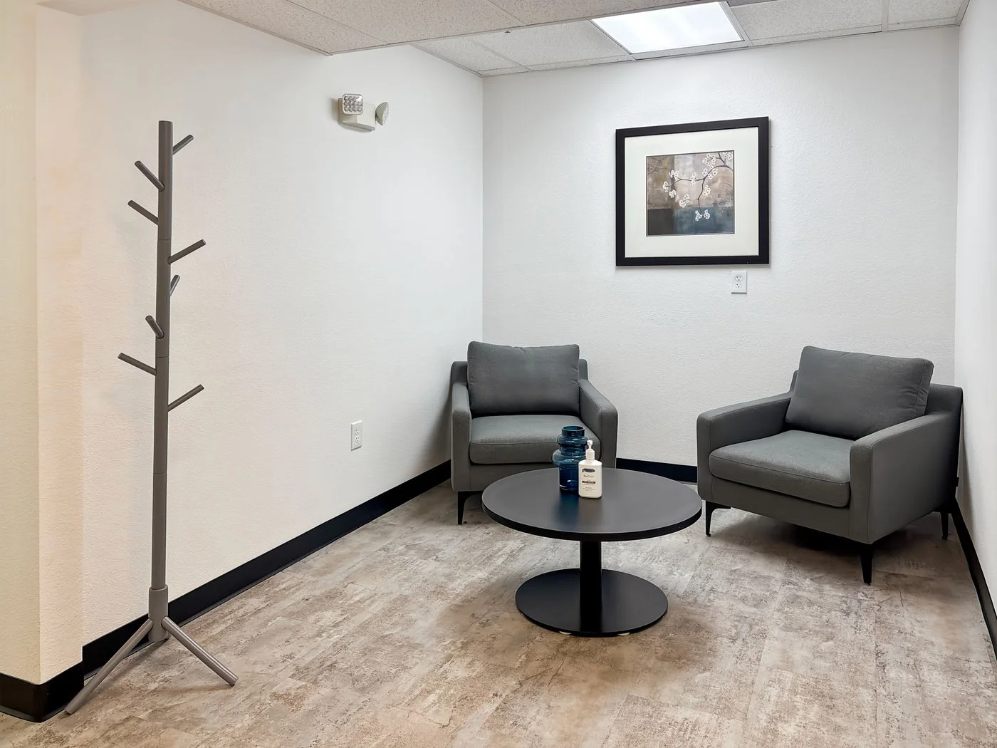 Photo 3 of 6301 Mountain Vista Street 1st Floor, Henderson, NV 89014