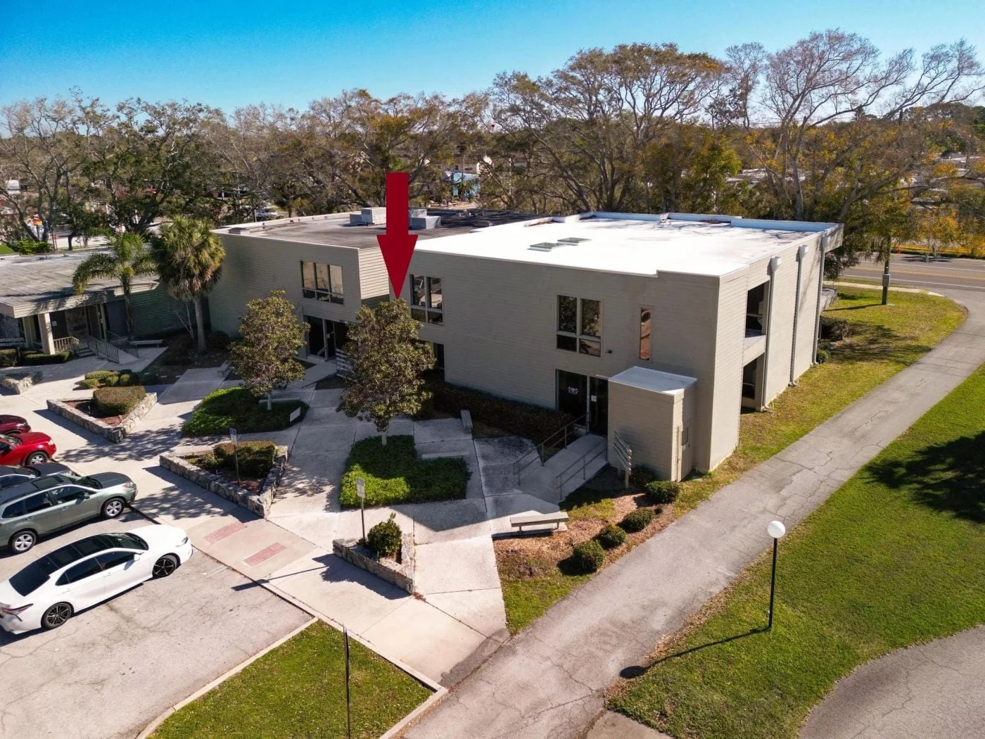 Photo 1 of 1964 Bayshore Blvd Ste B, Dunedin, FL 34698