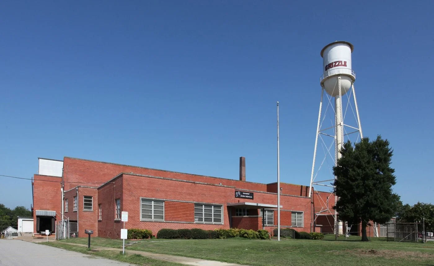 Photo 1 of 821 South Broad Street, Commerce, GA 30529