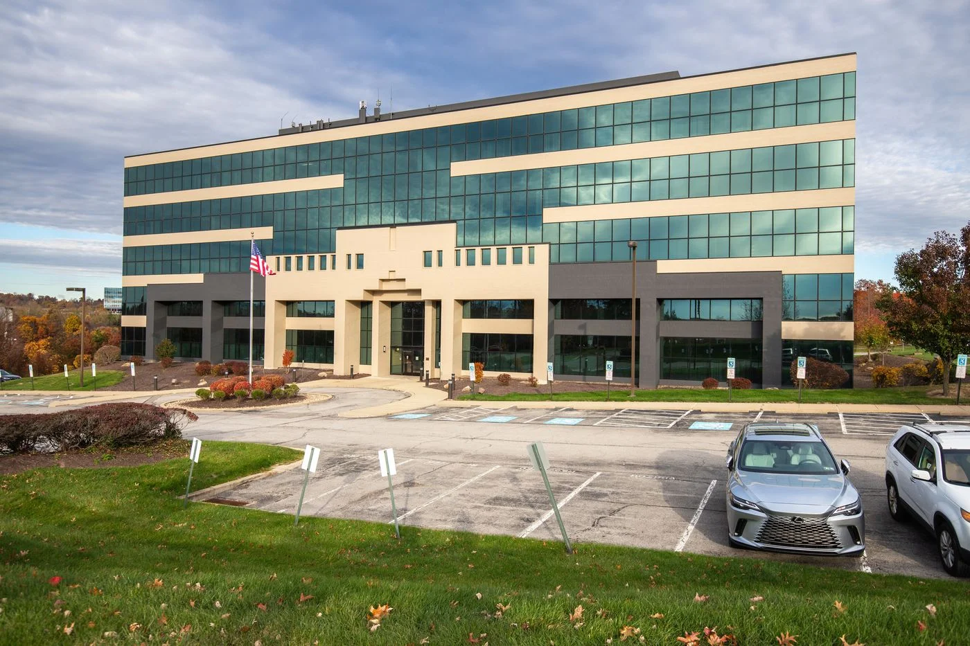 Photo 2 of 3000 Park Lane Dr, Pittsburgh, PA 15275