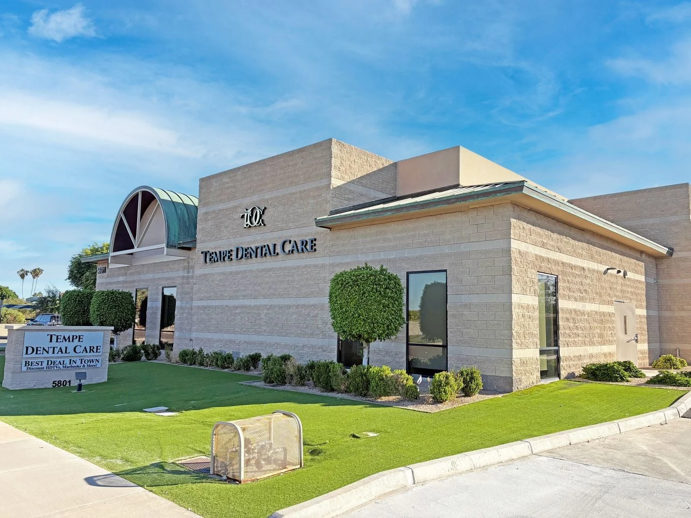 Photo 1 of 5801 S Mcclintock Dr, Tempe, AZ 85283