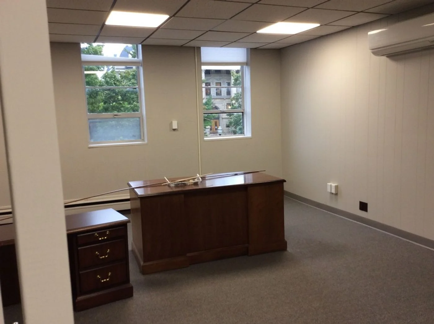 Photo 3 of 322 S Jefferson St, Mason, MI 48854