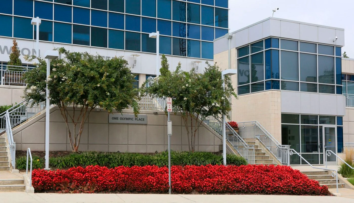 Photo 2 of 1 Olympic Pl, Towson, MD 21204