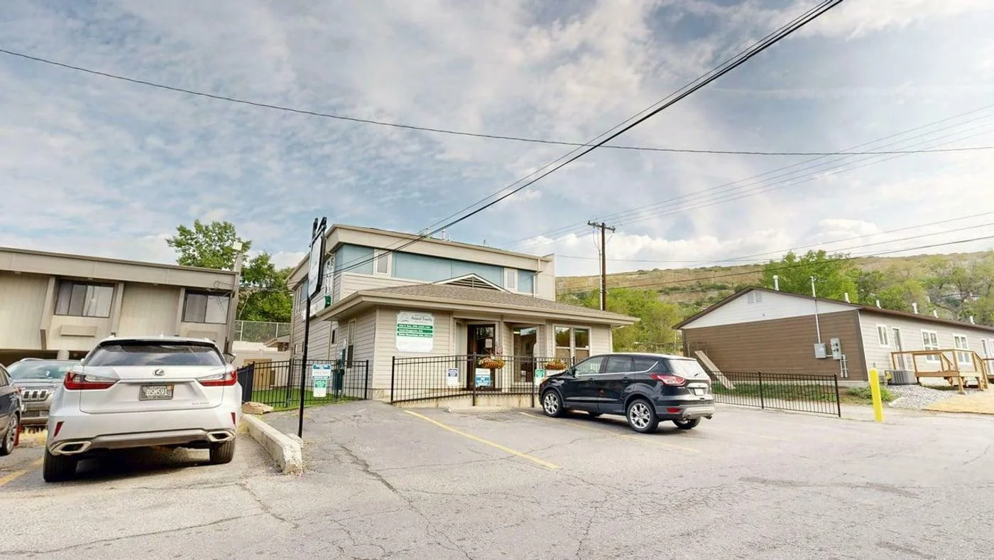 Photo 1 of 1321 N 27th St, Billings, MT 59101