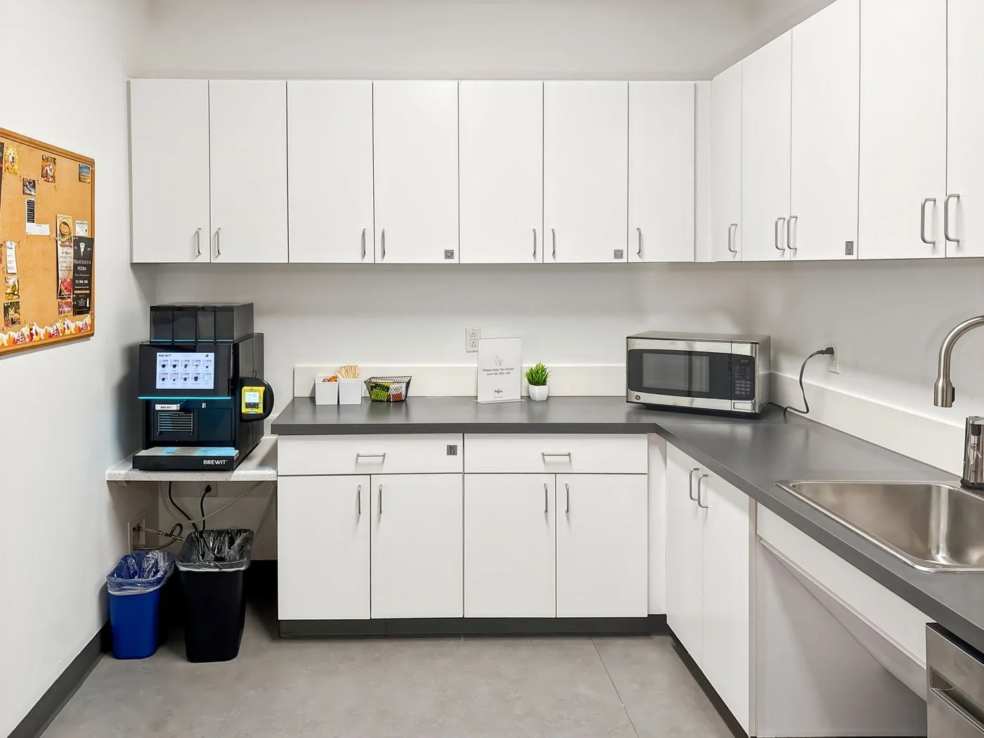 Photo 1 of 19 West College Avenue 1st Floor, Yardley, PA 19067