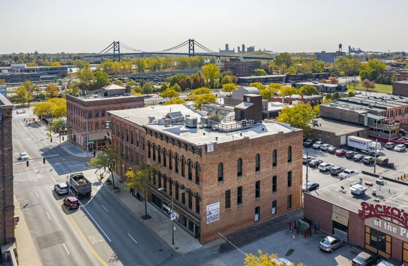 Photo 1 of 407 Washington St, Toledo, OH 43604