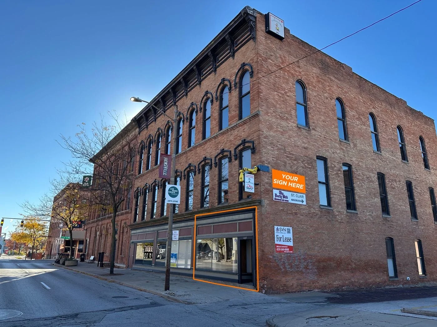 Photo 2 of 407 Washington St, Toledo, OH 43604