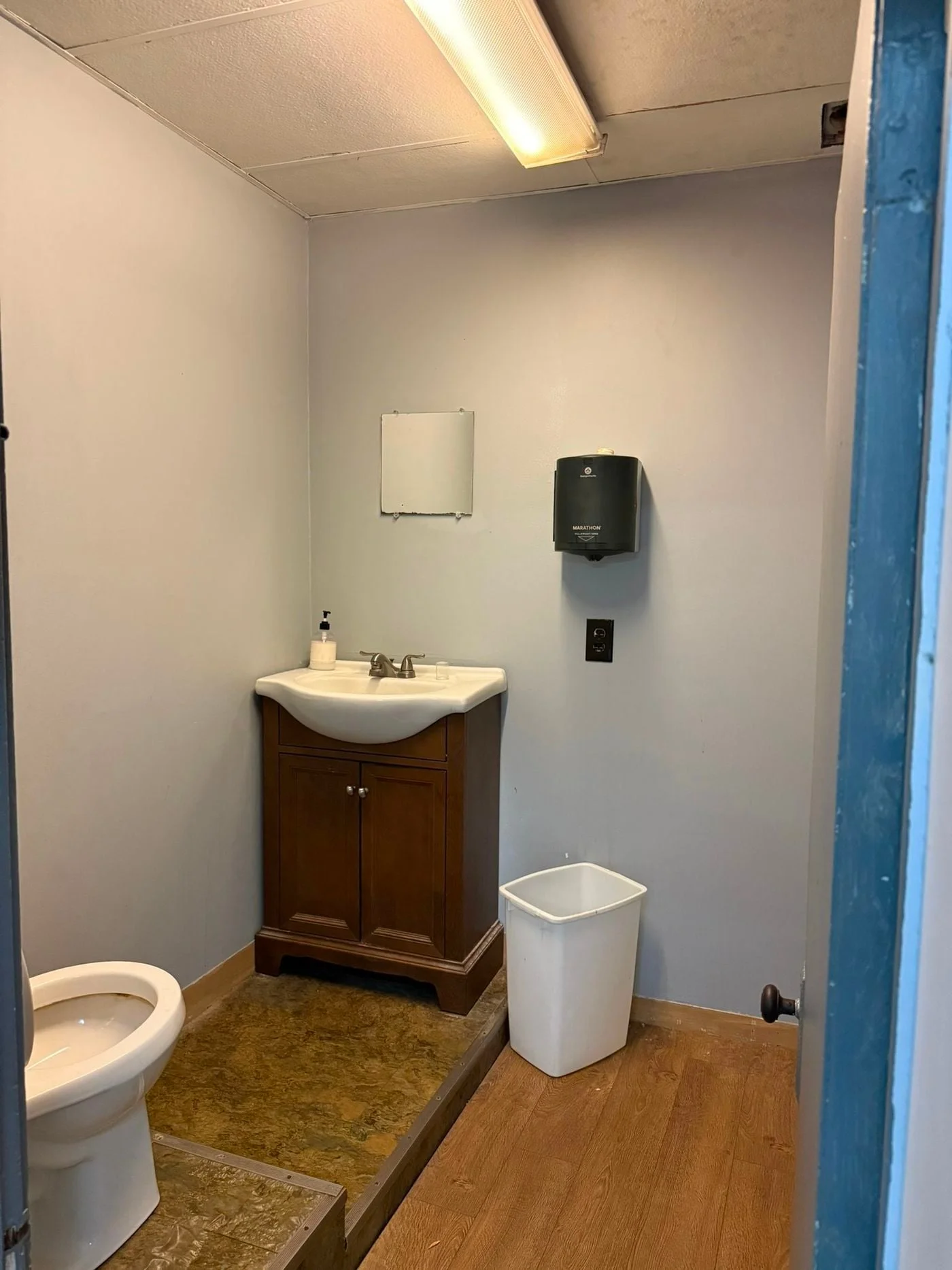 Photo 3 of 2105 Military Road, Niagara Falls, NY 14304