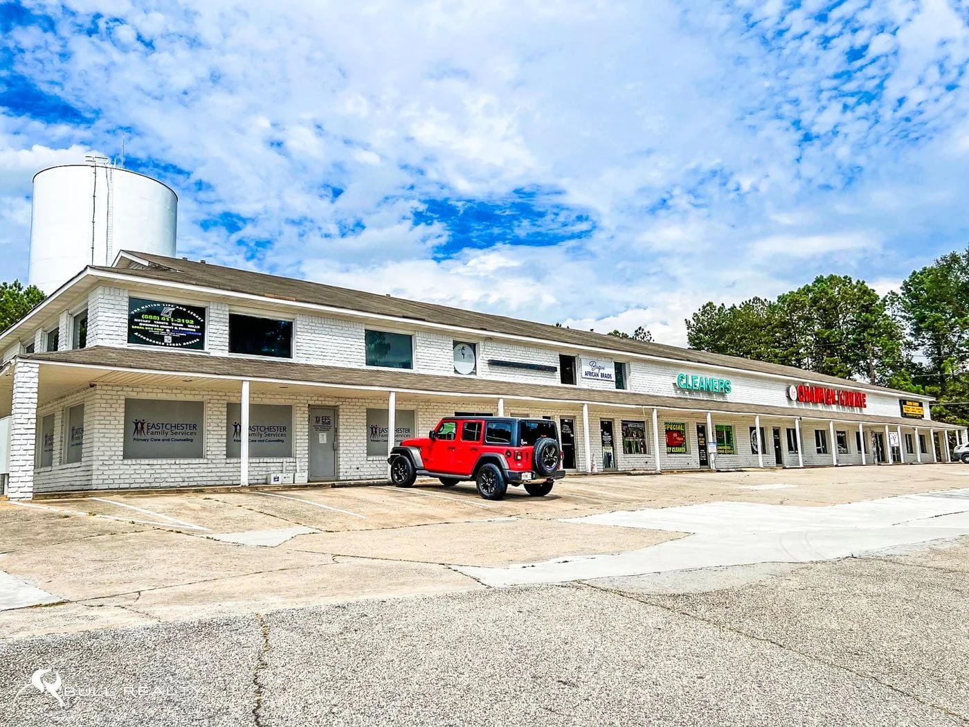 Photo 3 of 3770 West County Line Rd, Douglasville, GA 30135