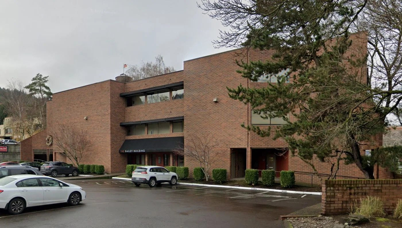 Photo 3 of 5441 S Macadam Ave, Portland, OR 97239