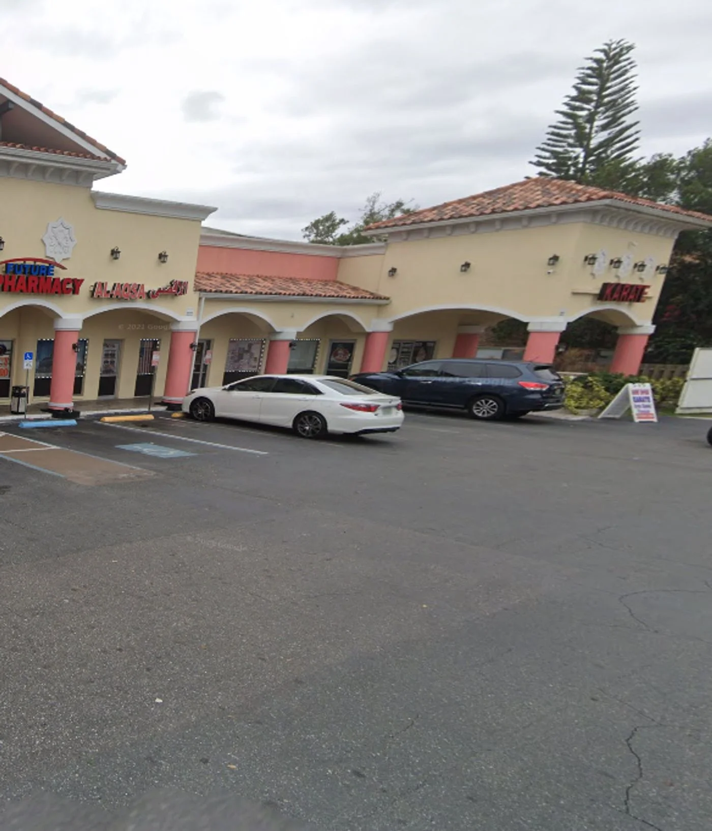 Photo 3 of 10801 North 56th Street, Tampa, FL 33617