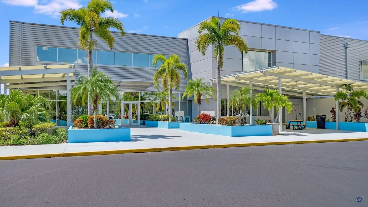 Photo 3 of 1110 West Hibiscus Boulevard, Melbourne, FL 32901