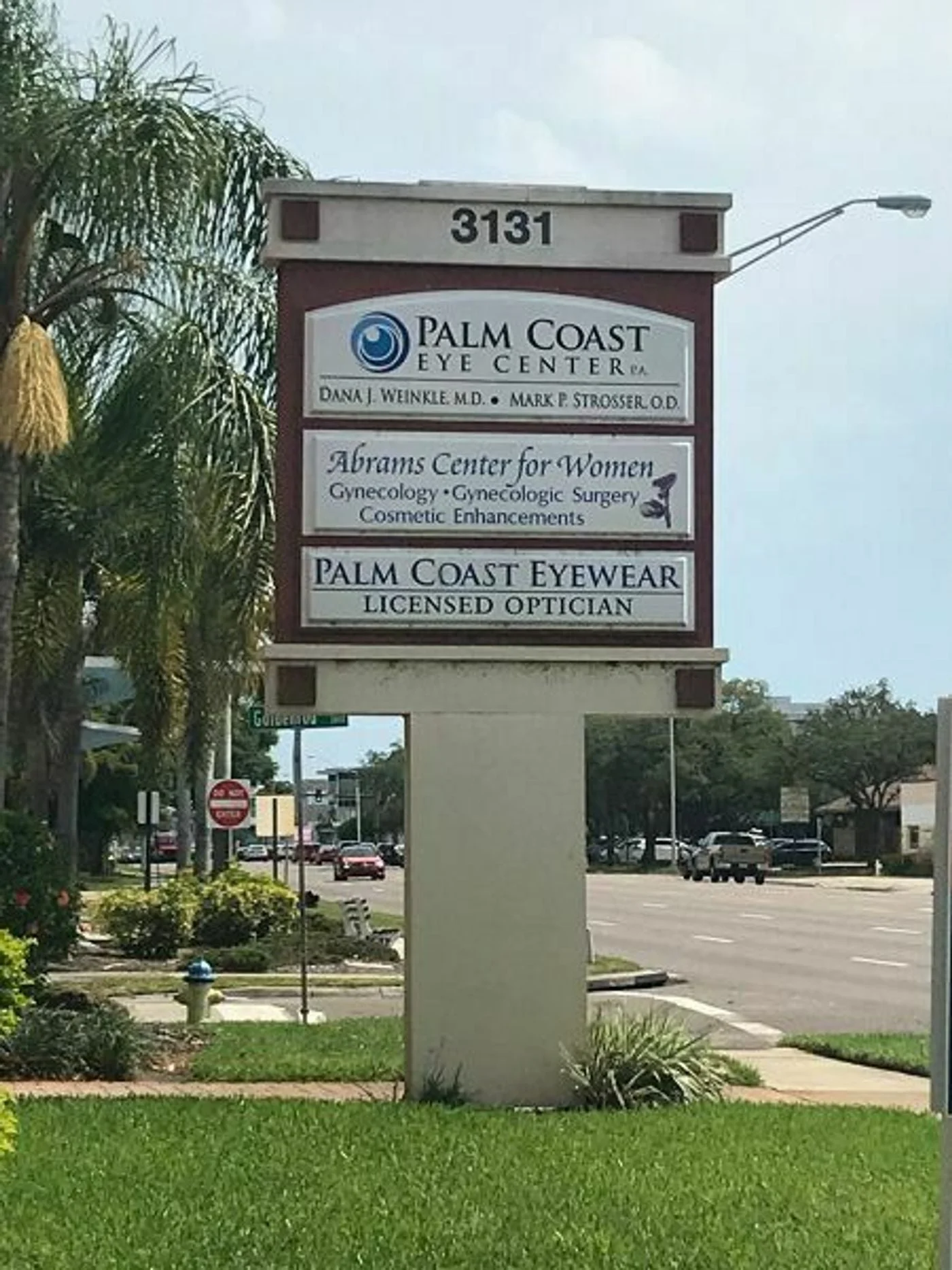 Photo 2 of 3131 S Tamiami Trl, Sarasota, FL 34239