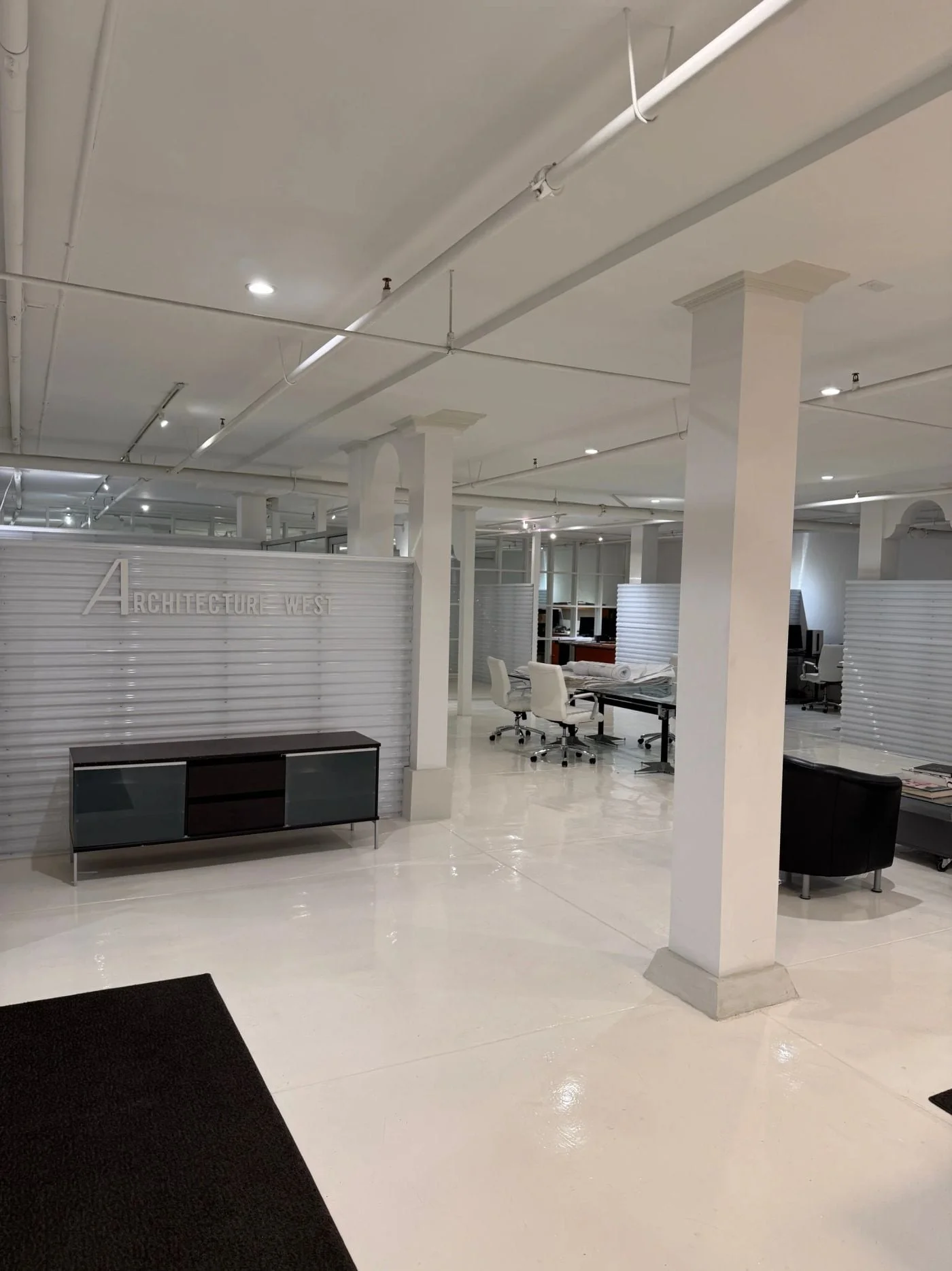 Photo 2 of 530 Santa Monica Blvd, Santa Monica, CA 90401