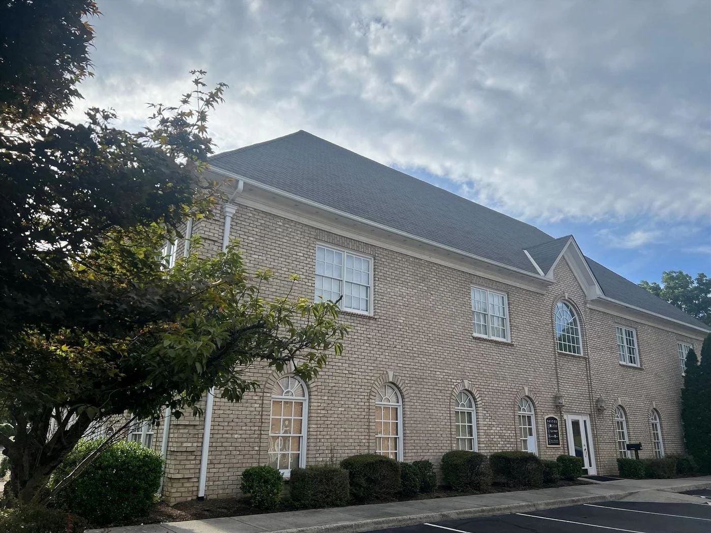 Photo 1 of 2758 Electric Rd SW Ste E, Cave Spring, VA 24018