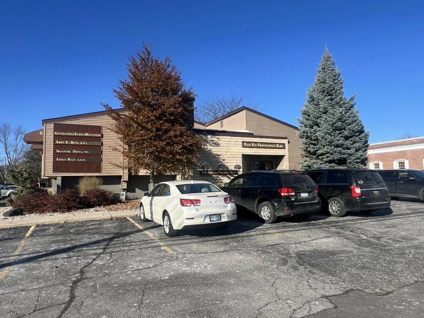 Photo 2 of 800 S Euclid Ave, Bay City, MI 48706