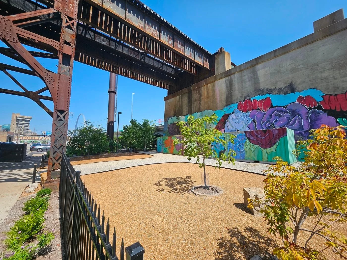 Photo 2 of 900 S 4th St, Saint Louis, MO 63102