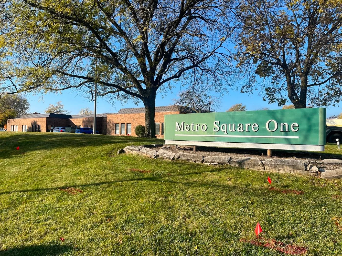 Photo 3 of 10 W. Phillip Road, Vernon Hills, IL 60061