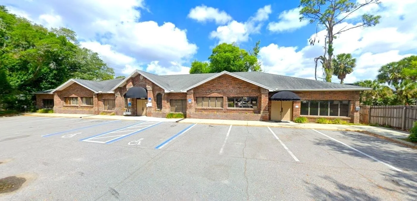 Photo 1 of 125 West Pineview Street, Altamonte Springs, FL 32714