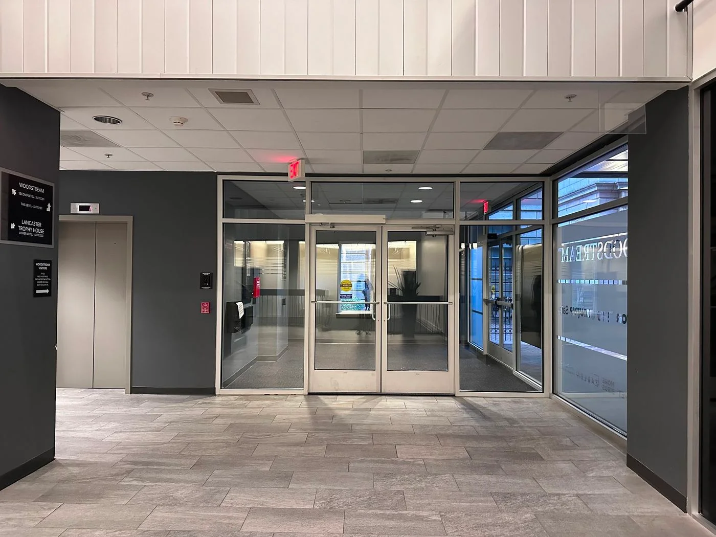 Photo 3 of 29 E King St, Lancaster, PA 17602