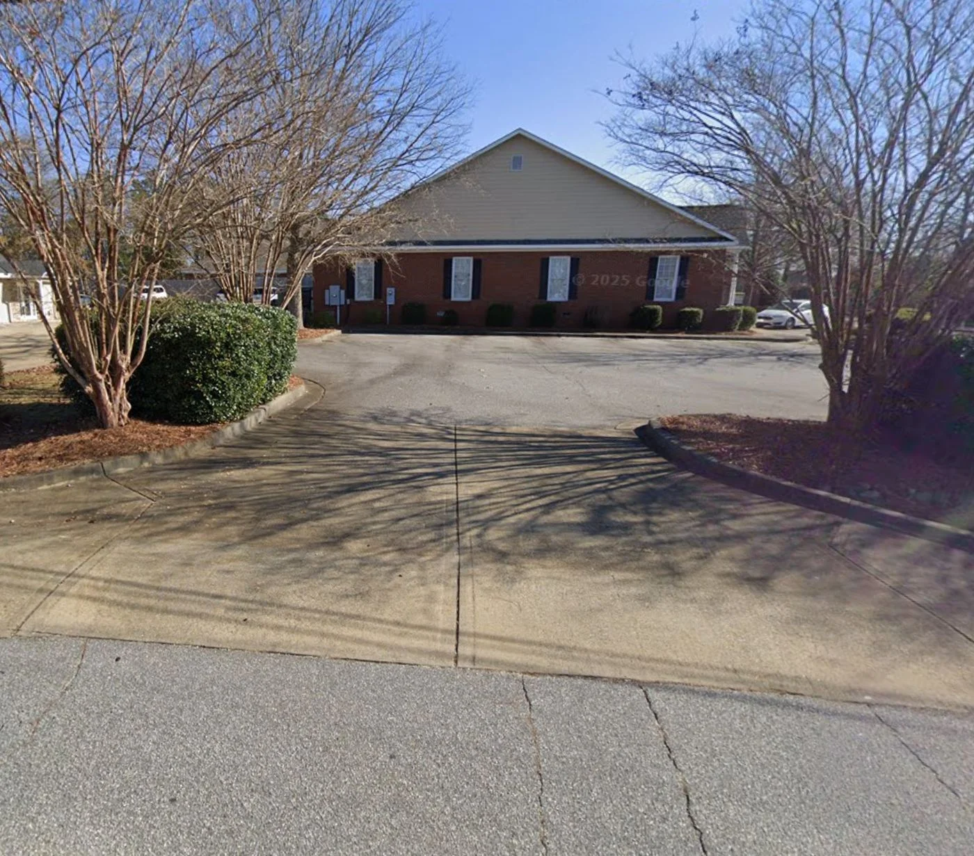 Photo 2 of 5652 Lorenzo Rd, Columbus, GA 31904