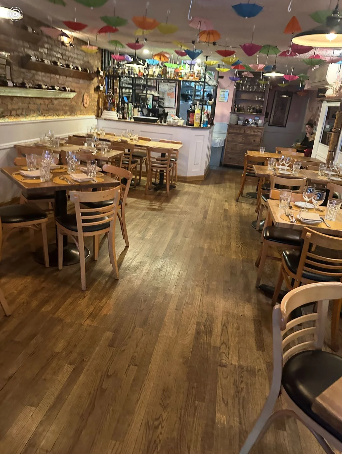 Photo 2 of 182 2nd Ave, New York, NY 10003