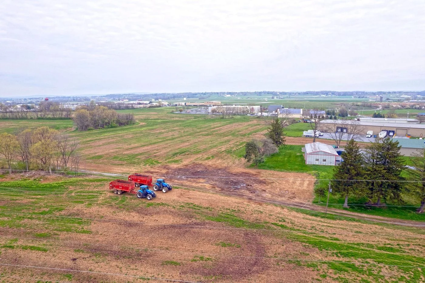 Photo 3 of 495 E Oregon Rd, Lititz, PA 17543