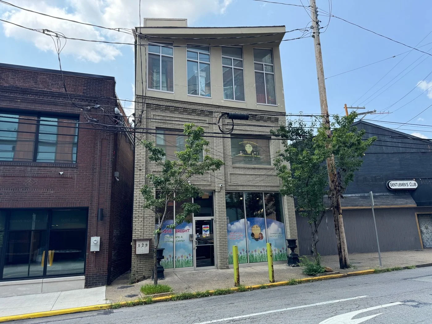 Photo 1 of 282 Morewood Avenue, Pittsburgh, PA 15213