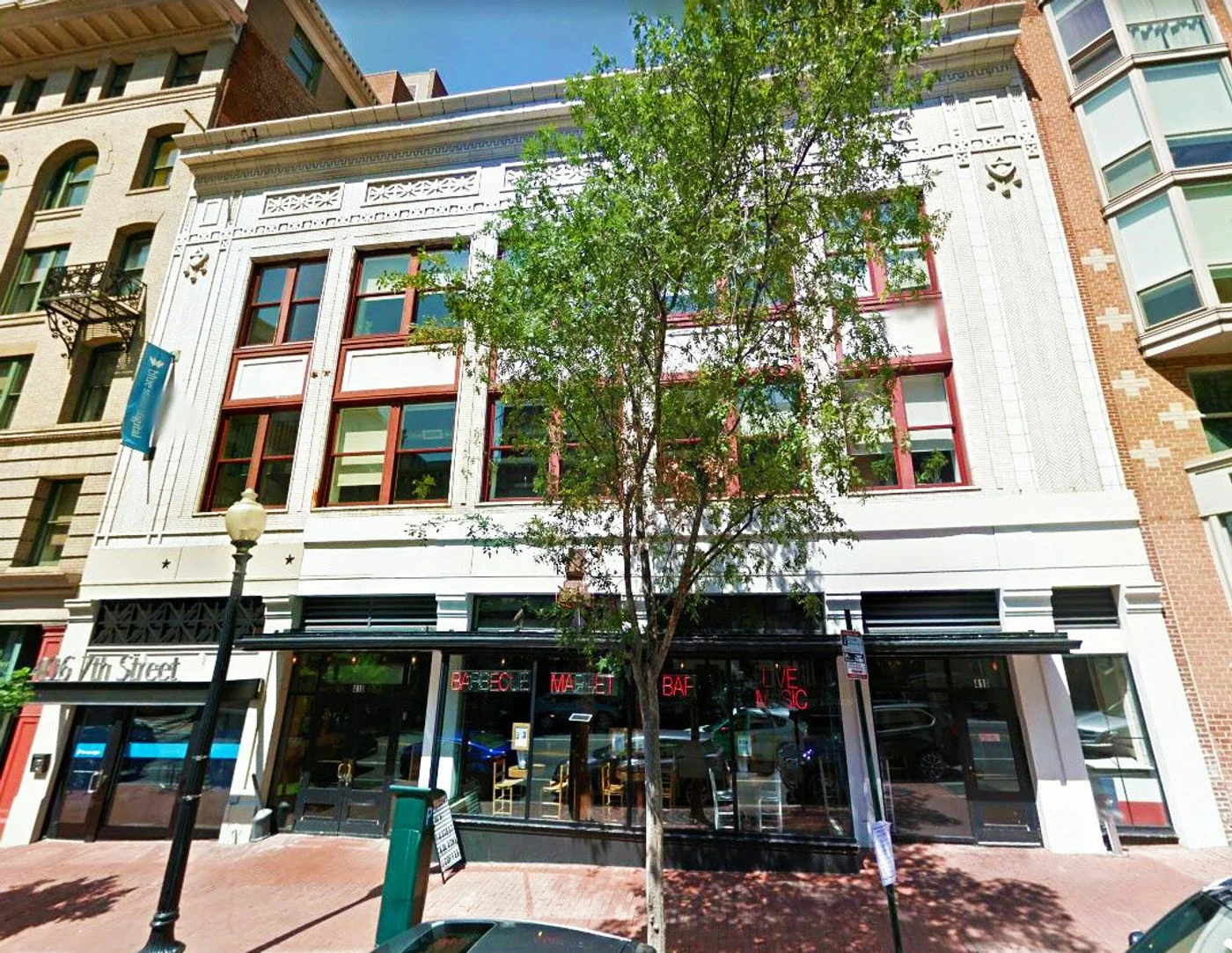 Photo 1 of 406 7th St NW, Washington, DC 20004