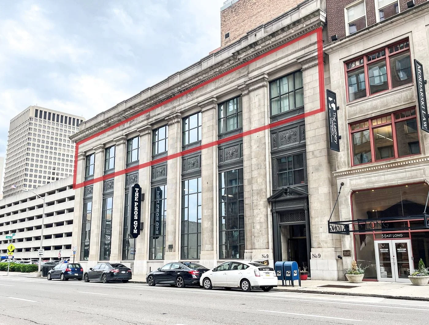 Photo 1 of 9 E Long Street, Columbus, OH 43215