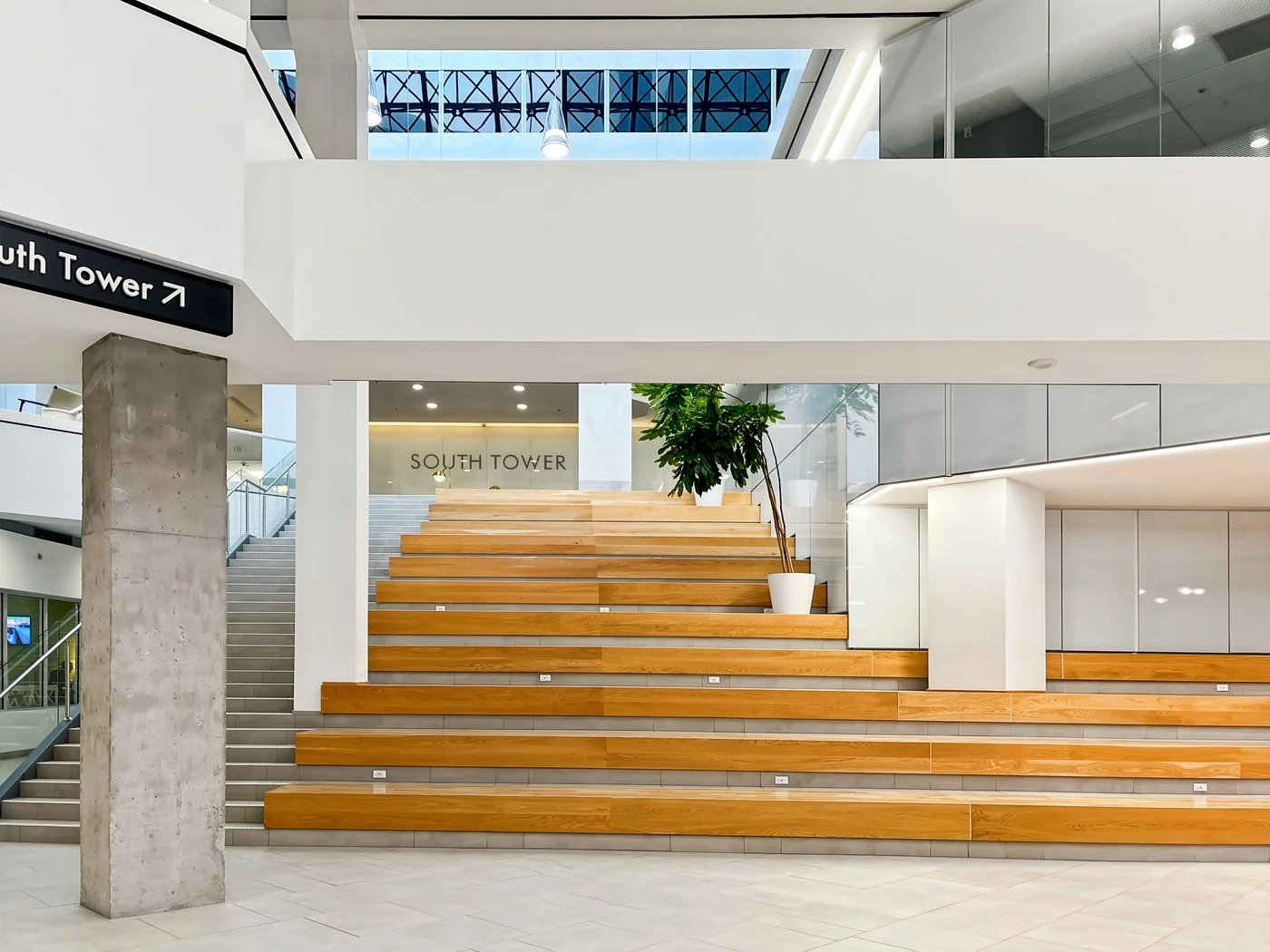 Photo 2 of 999 18th Street Suite 3000, Denver, CO 80202