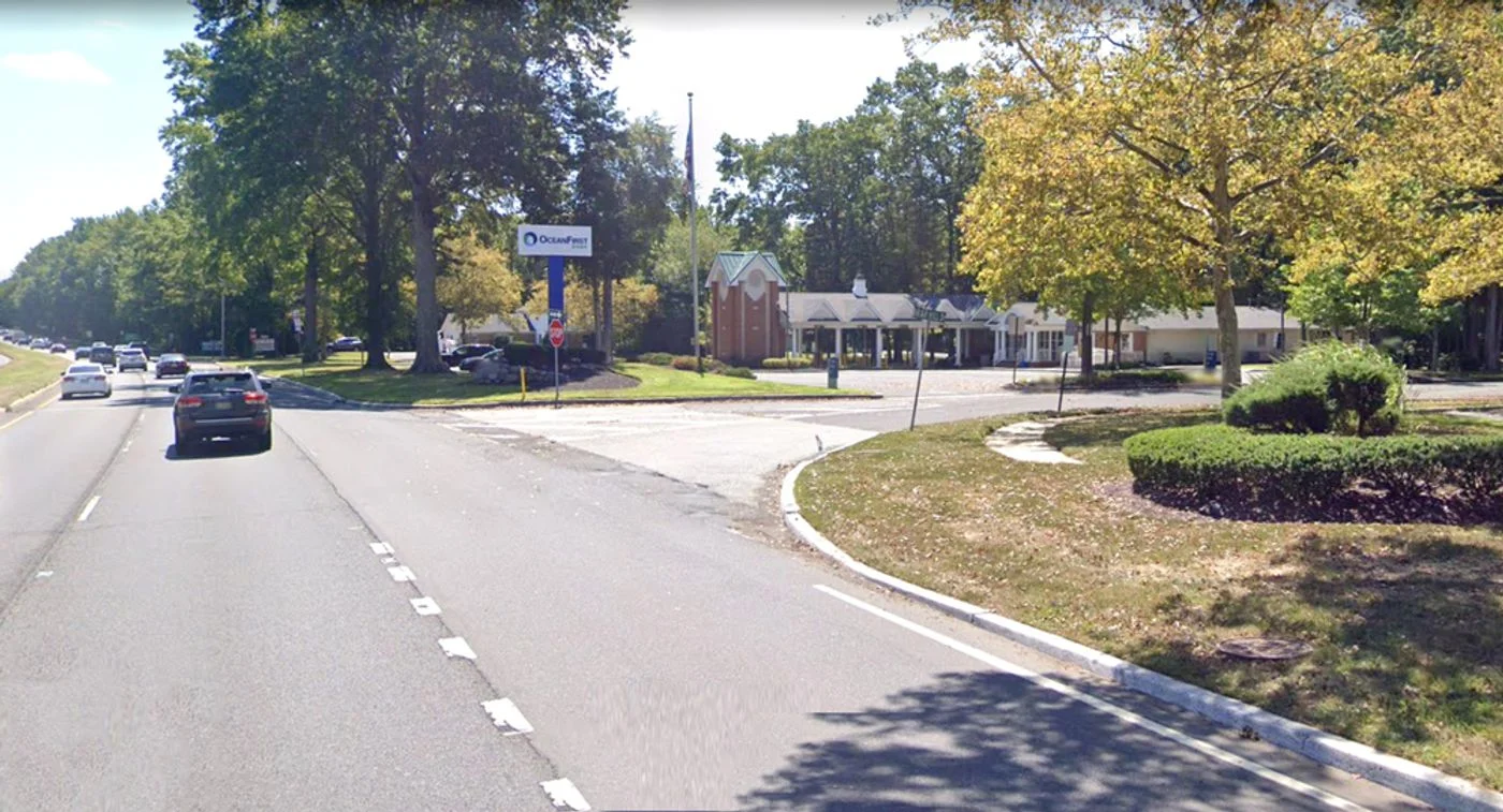 Photo 2 of 191 Plaza 9, Manalapan, NJ 07726