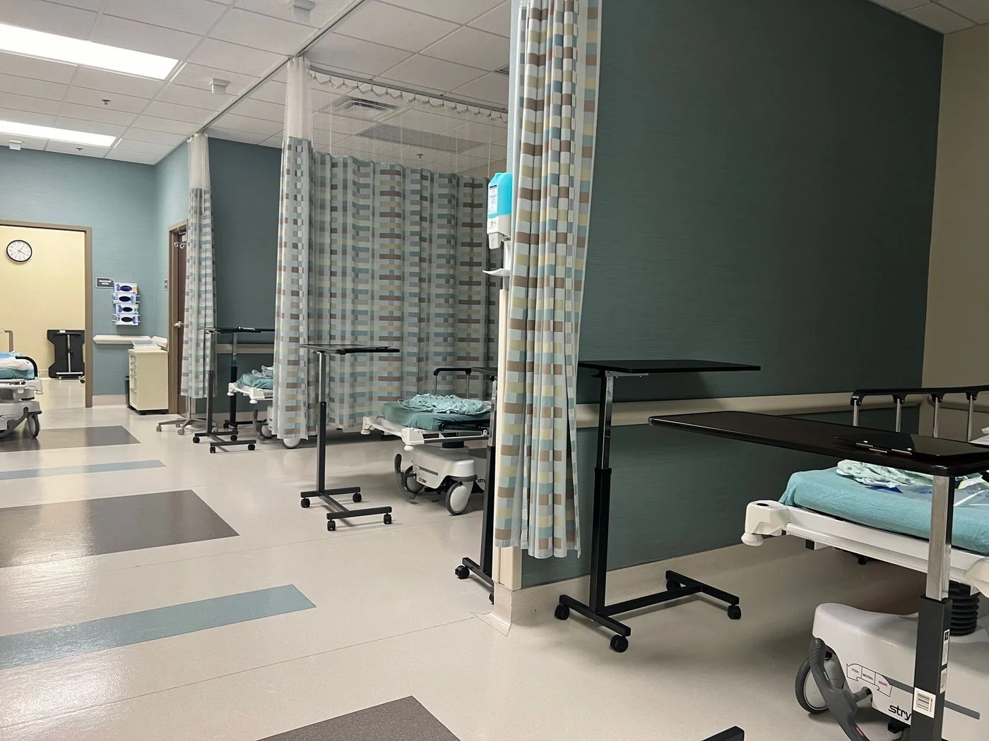 Photo 3 of 2621 Cattlemen Road, Sarasota, FL 34232