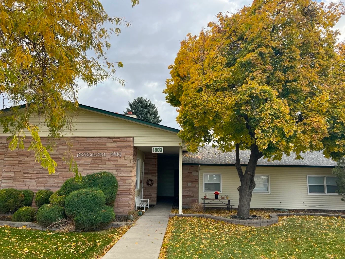 Photo 2 of 1803 Ellis Ave, Caldwell, ID 83605