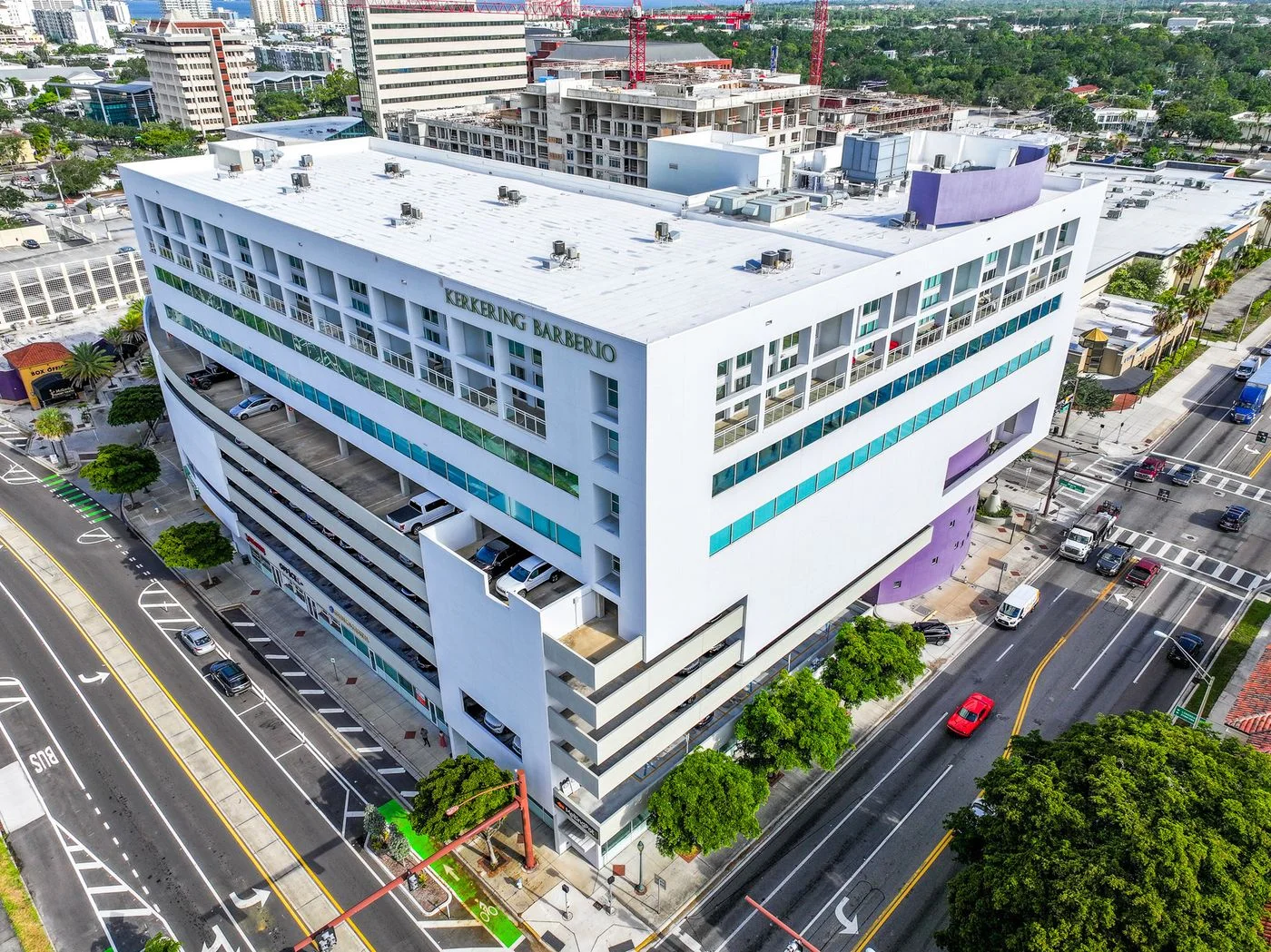 Photo 2 of 1990 Main St, Sarasota, FL 34236