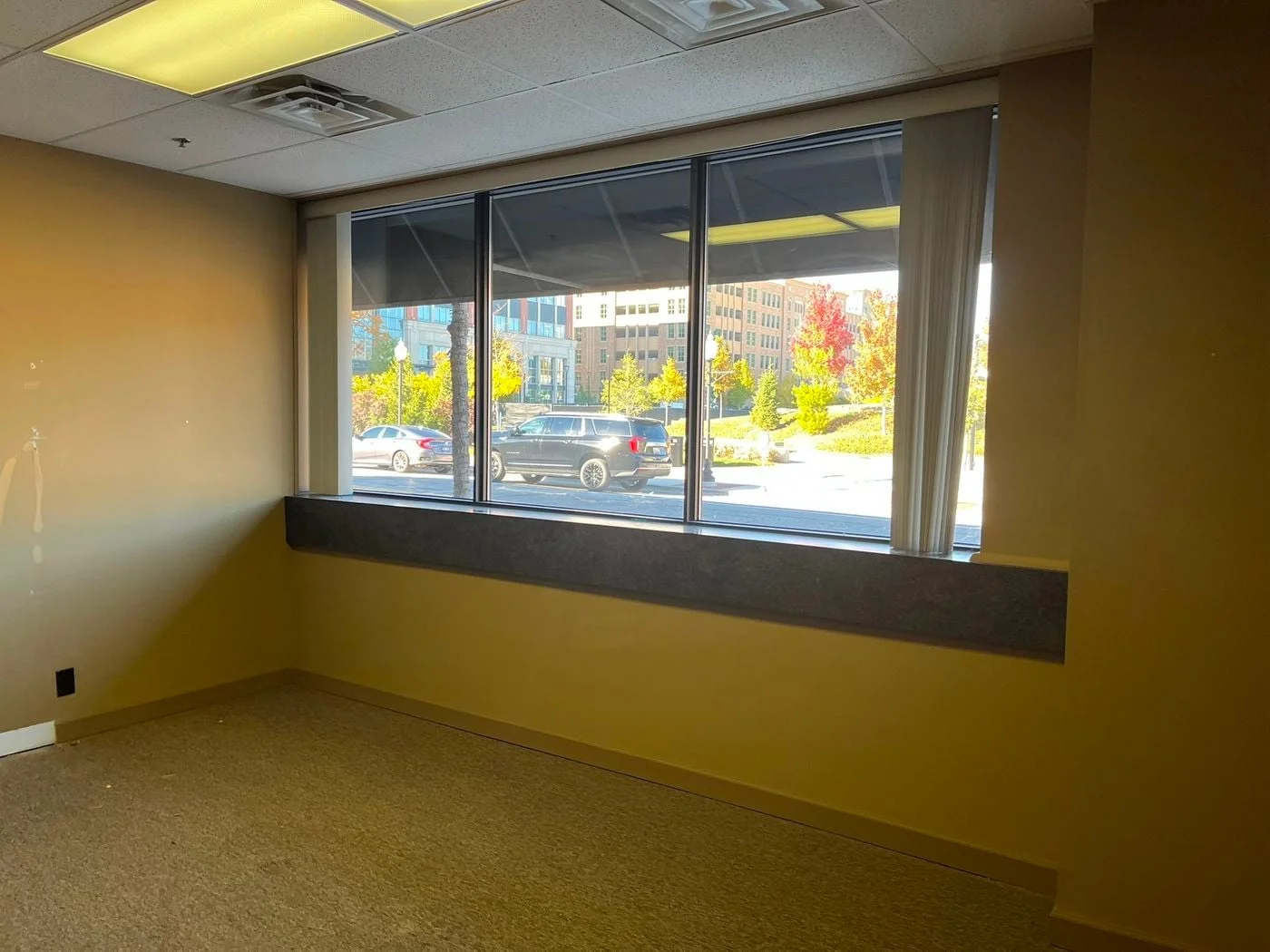 Photo 2 of 210 E 3rd St, Royal Oak, MI 48067